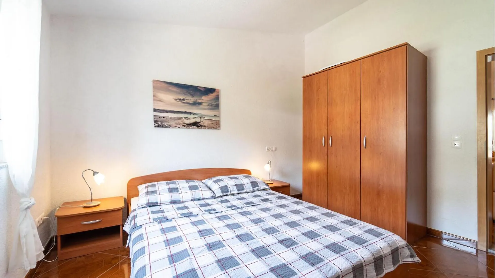 Nice Apartment In Starigrad Paklenica Croatia